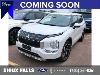 Used 2022 Mitsubishi Outlander SE