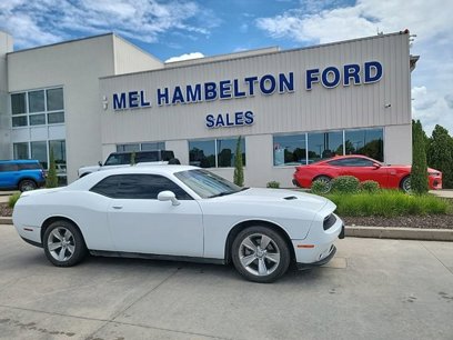 Used 2021 Dodge Challenger SXT w/ Driver Convenience Group
