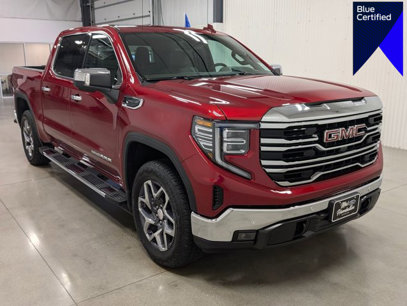 Used 2025 GMC Sierra 1500 SLT w/ SLT Premium Plus Package