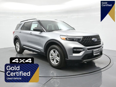 Certified 2023 Ford Explorer XLT w/ Equipment Group 202A