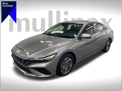 Used 2024 Hyundai Elantra Blue