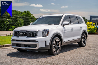Used 2025 Kia Telluride EX w/ EX Captain's Chair Package