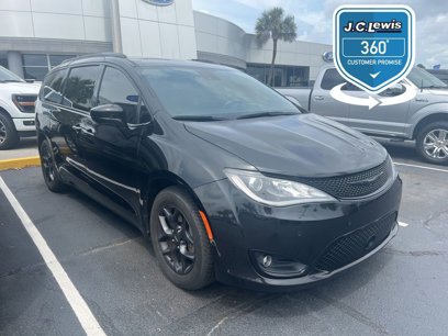 Used 2019 Chrysler Pacifica Touring-L Plus w/ Advanced Safetytec Group