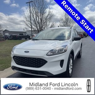 Certified 2022 Ford Escape SE w/ Cold Weather Package