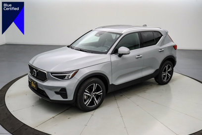 Used 2024 Volvo XC40 B5 Core