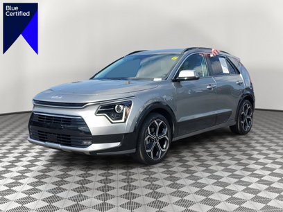 Used 2023 Kia Niro EX Touring