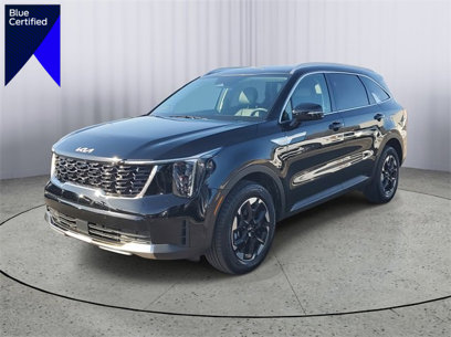 Used 2025 Kia Sorento S w/ Panoramic Sunroof Package