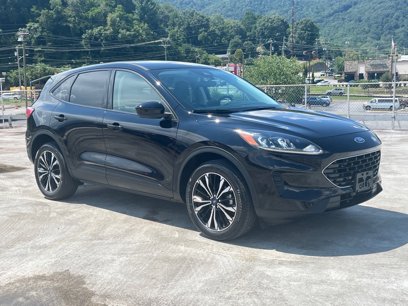 Certified 2022 Ford Escape SE w/ SE Sport Appearance Package
