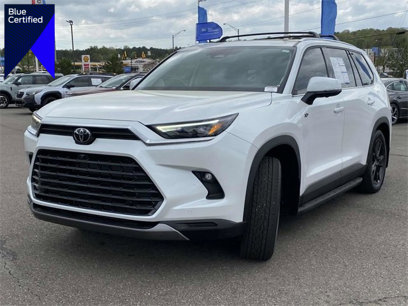 Used 2024 Toyota Grand Highlander AWD