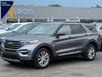 Certified 2023 Ford Explorer XLT w/ Equipment Group 202A