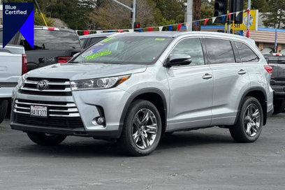 Used 2017 Toyota Highlander Limited Platinum