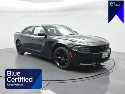 Used 2018 Dodge Charger SXT w/ Blacktop Package