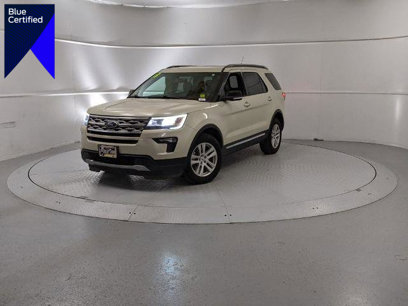 Certified 2018 Ford Explorer XLT w/ Equipment Group 201A