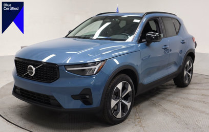 Used 2023 Volvo XC40 B4 Ultimate