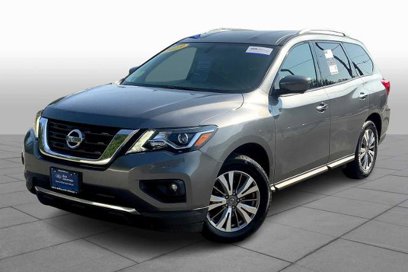 Used 2019 Nissan Pathfinder SL