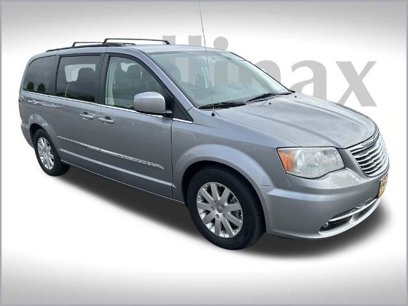 Used 2016 Chrysler Town & Country Touring