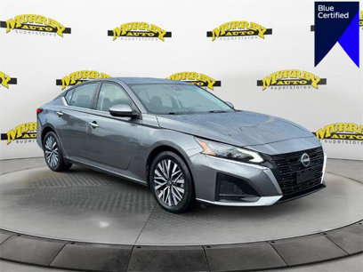Used 2023 Nissan Altima 2.5 SV