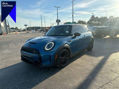 2022 MINI Hatch Midnight Black II - £31,995