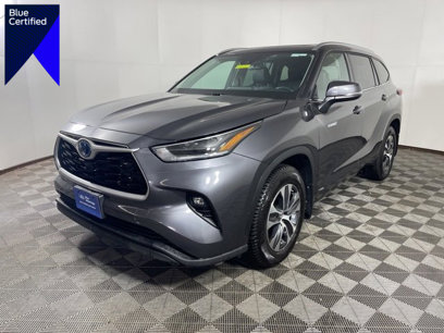 Used 2021 Toyota Highlander XLE