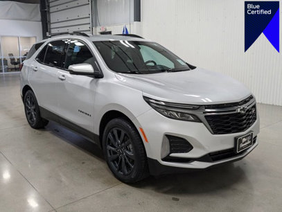Used 2022 Chevrolet Equinox RS w/ Infotainment Package