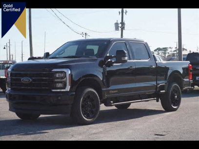 Certified 2023 Ford F250 Lariat w/ Black Appearance Package