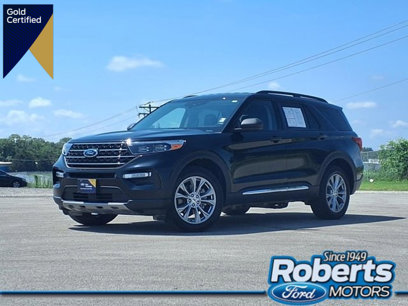 Certified 2023 Ford Explorer XLT w/ Equipment Group 202A