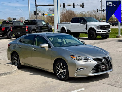 Used 2017 Lexus ES 350 w/ Navigation System Package
