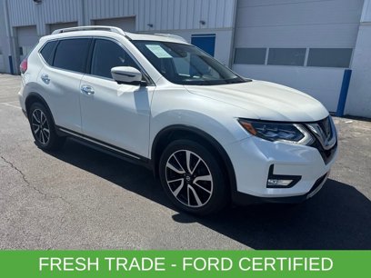 Used 2017 Nissan Rogue SL w/ SL Premium Package