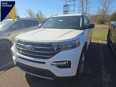 Certified 2023 Ford Explorer XLT w/ Equipment Group 202A