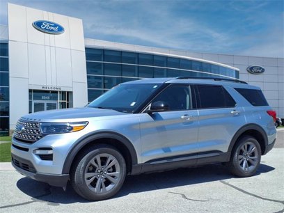 Certified 2022 Ford Explorer XLT w/ Equipment Group 202A