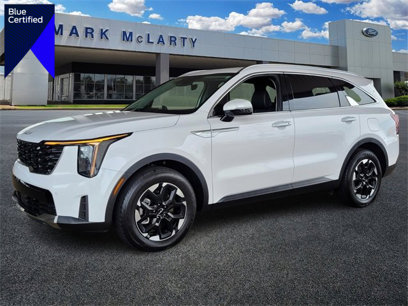 Used 2024 Kia Sorento S