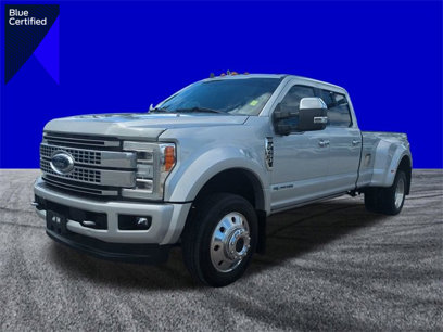Certified 2019 Ford F450 Platinum w/ Platinum Ultimate Package