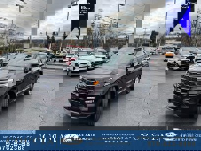 Certified 2023 Ford Explorer XLT w/ Equipment Group 202A