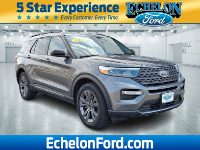 Certified 2023 Ford Explorer XLT w/ Equipment Group 202A