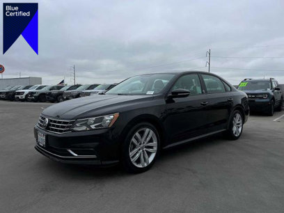 Used 2019 Volkswagen Passat 2.0T Wolfsburg w/ Wheels & Sunroof Package