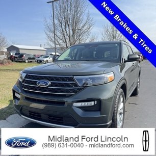 Certified 2022 Ford Explorer XLT w/ Equipment Group 202A