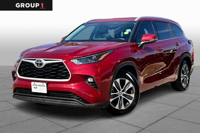 Used 2022 Toyota Highlander XLE