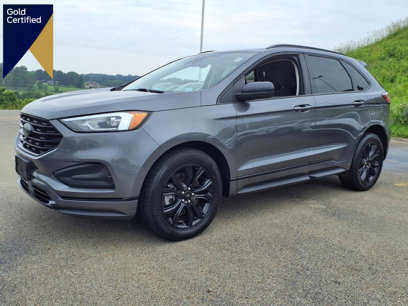 Certified 2022 Ford Edge SE w/ Black Appearance Package