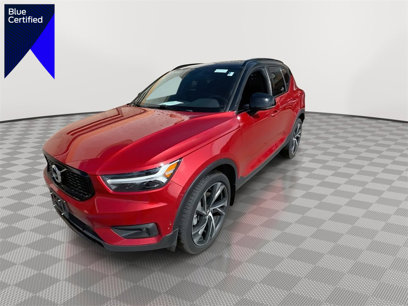 Used 2021 Volvo XC40 T5 R-Design w/ Advanced Package