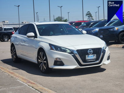 Used 2022 Nissan Altima 2.5 Platinum