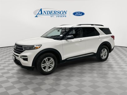 Certified 2022 Ford Explorer XLT w/ Equipment Group 202A