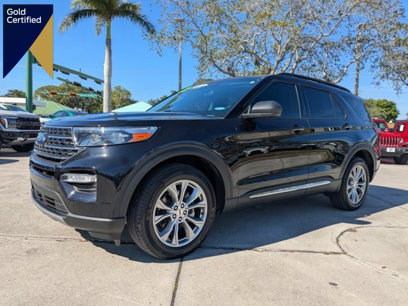 Certified 2022 Ford Explorer XLT w/ Equipment Group 202A