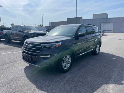 Certified 2022 Ford Explorer XLT w/ Equipment Group 202A