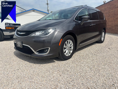 Used 2018 Chrysler Pacifica Touring-L