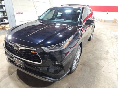 Used 2022 Toyota Highlander Platinum