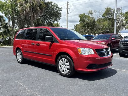 Used 2016 Dodge Grand Caravan American Value Package w/ UConnect Hands-Free Group