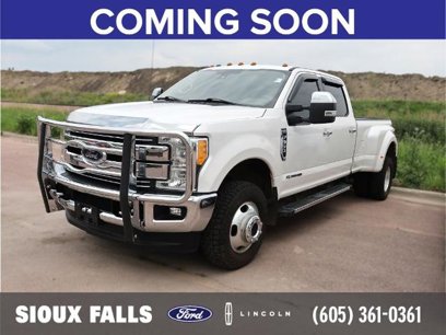 Certified 2017 Ford F350 Lariat w/ Lariat Ultimate Package