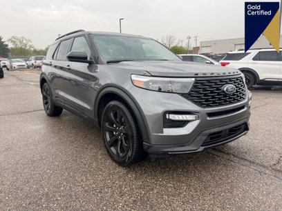 Certified 2023 Ford Explorer ST-Line w/ Class IV Trailer Tow Package