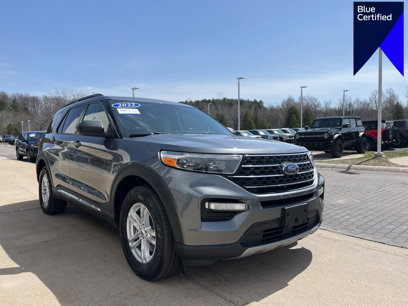 Certified 2022 Ford Explorer XLT w/ Equipment Group 202A