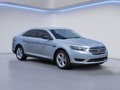 Certified 2018 Ford Taurus SE